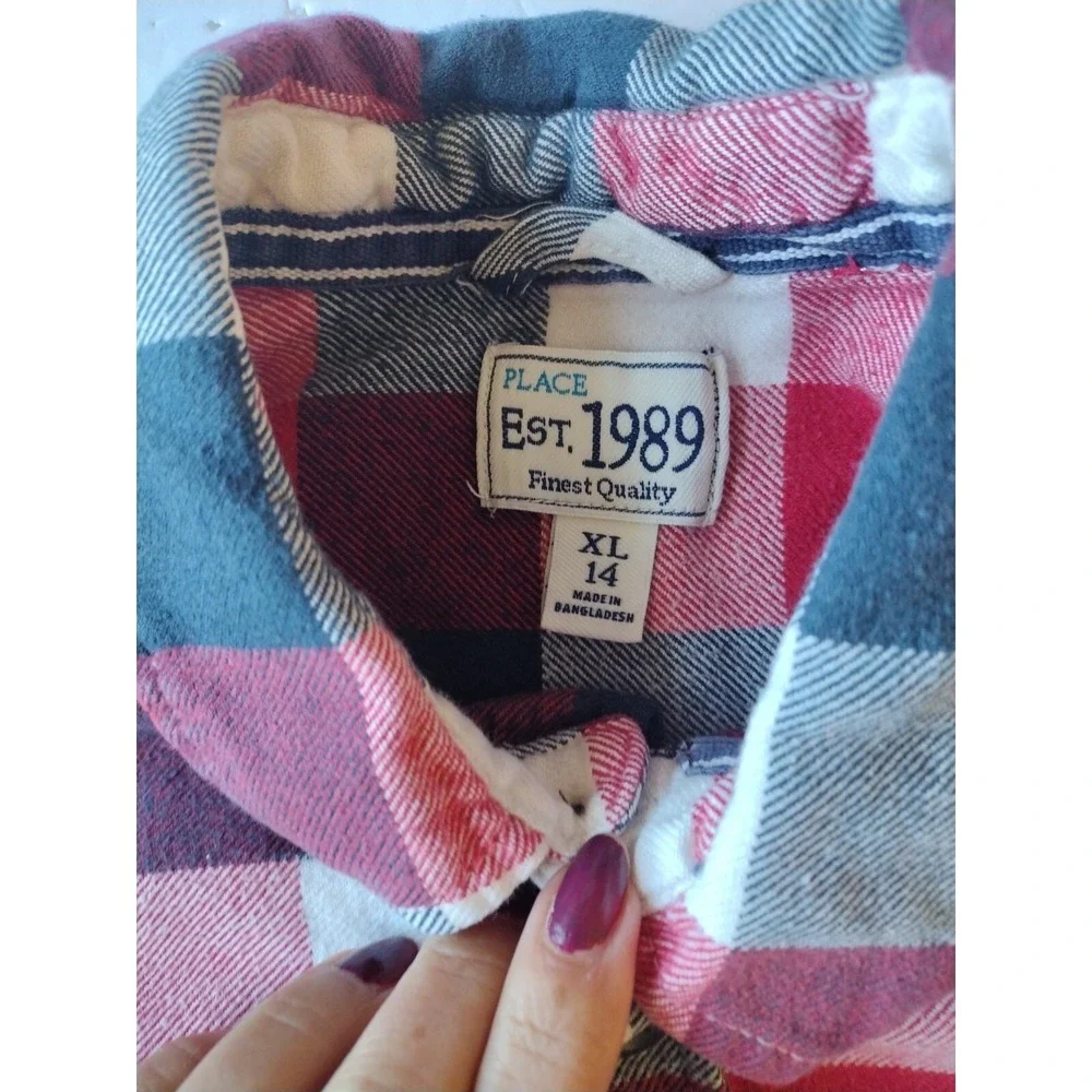 The Childrens Place Button‎ Up Shirt Boys XL 14 Red White Black Plaid Flannel